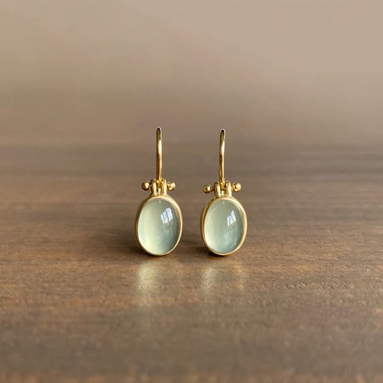Celeste | Vintage Earrings with Green Moonstone