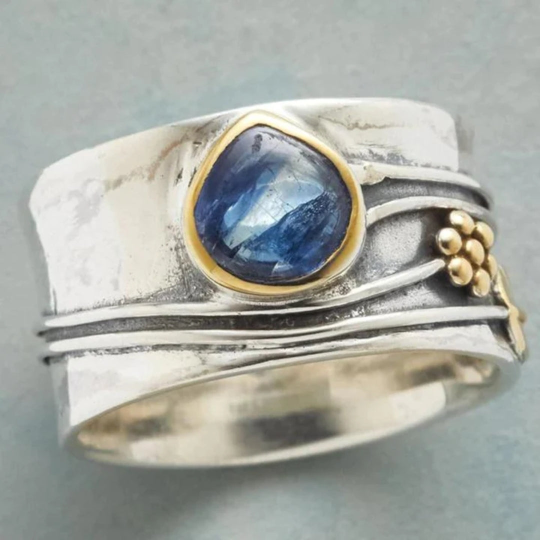 Celeste | Vintage Ring with Bold Blue Stone