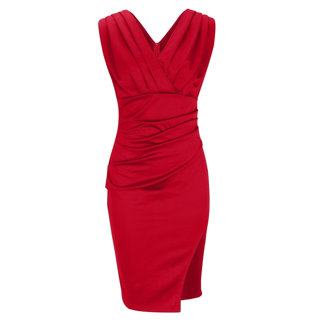 Lyla | Curve-Hugging Dress with Feminine Flair