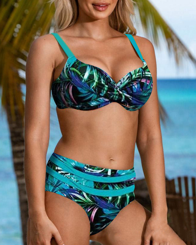 Emilia | Ruffled Bikini for Sunlit Getaways
