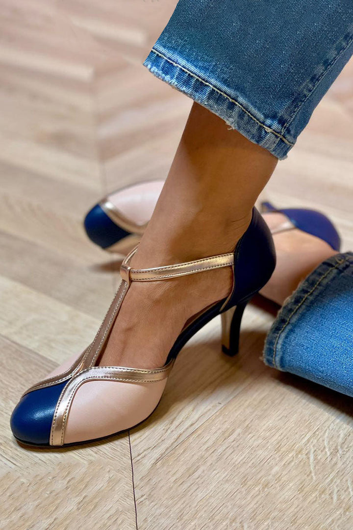 Ellen | Round-Toe Heels with T-Strap Support