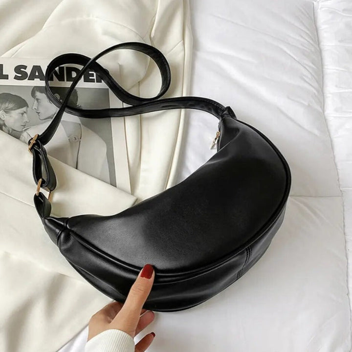 Hannah | Elegant small bag with practical design