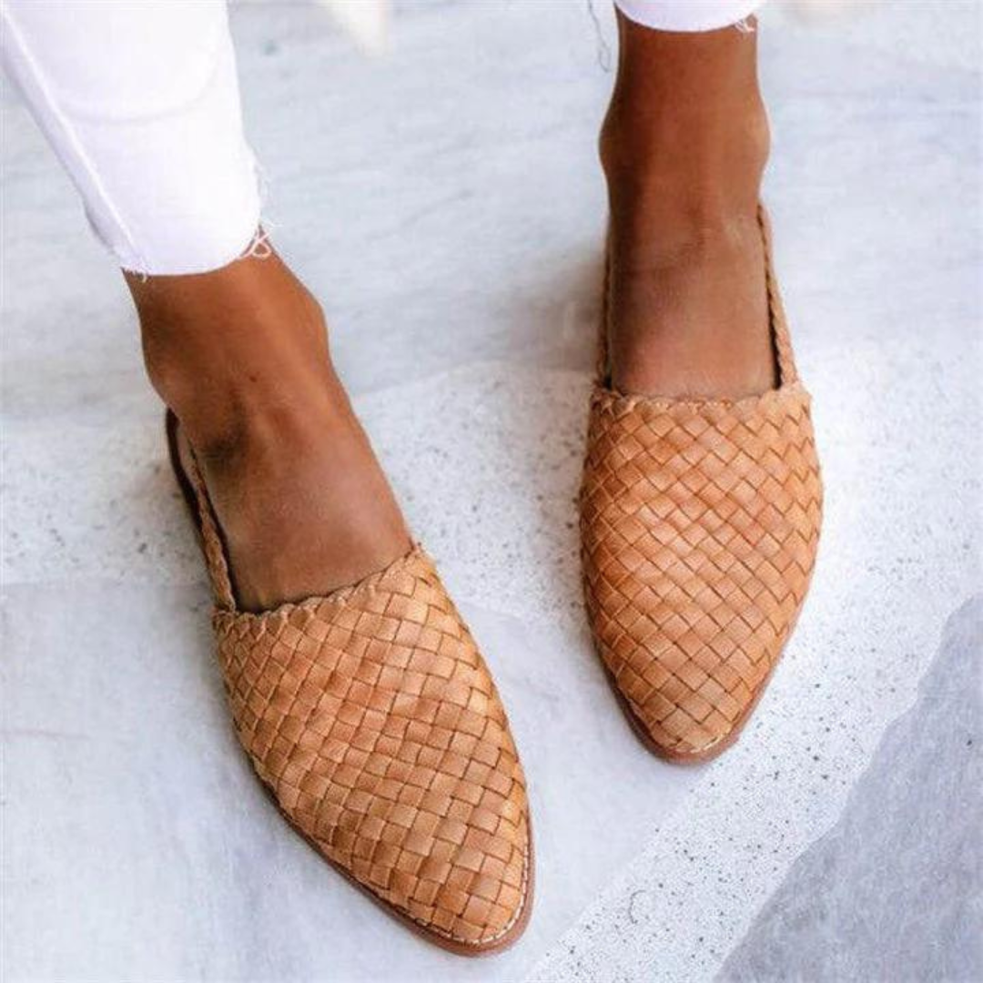 Siena | Handcrafted Flat Sandals with Timeless Comfort