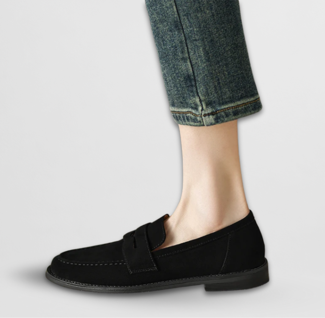 Hana | Classic Slip-On Moccasins