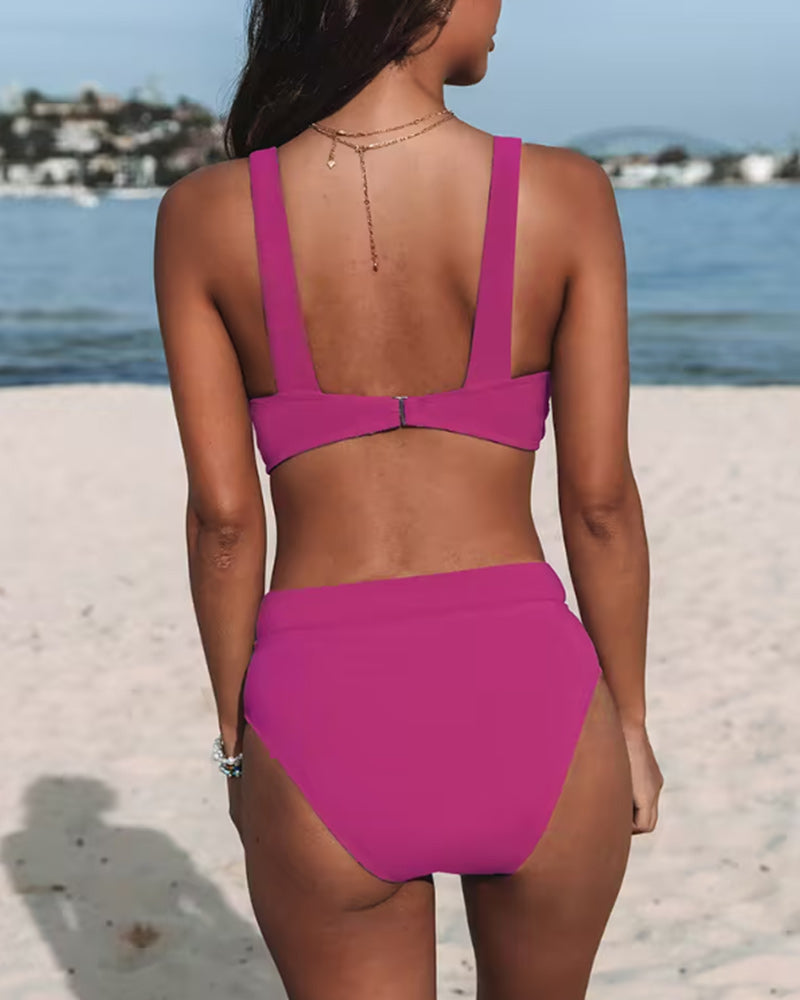 Hilde | Elegant High-Neck Swimsuit for Confident Movement