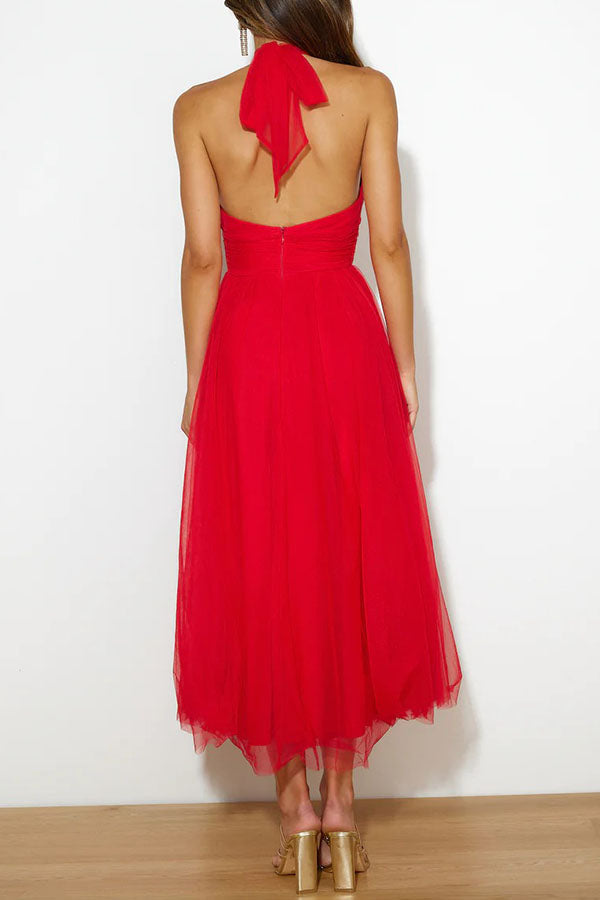 Elsie | Effortless Elegance in a Flowing Robe