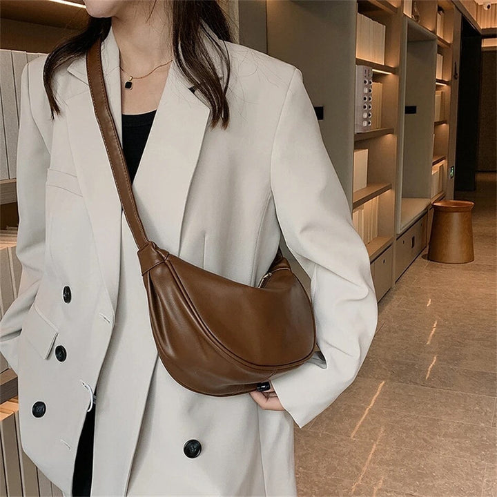 Hannah | Elegant small bag with practical design