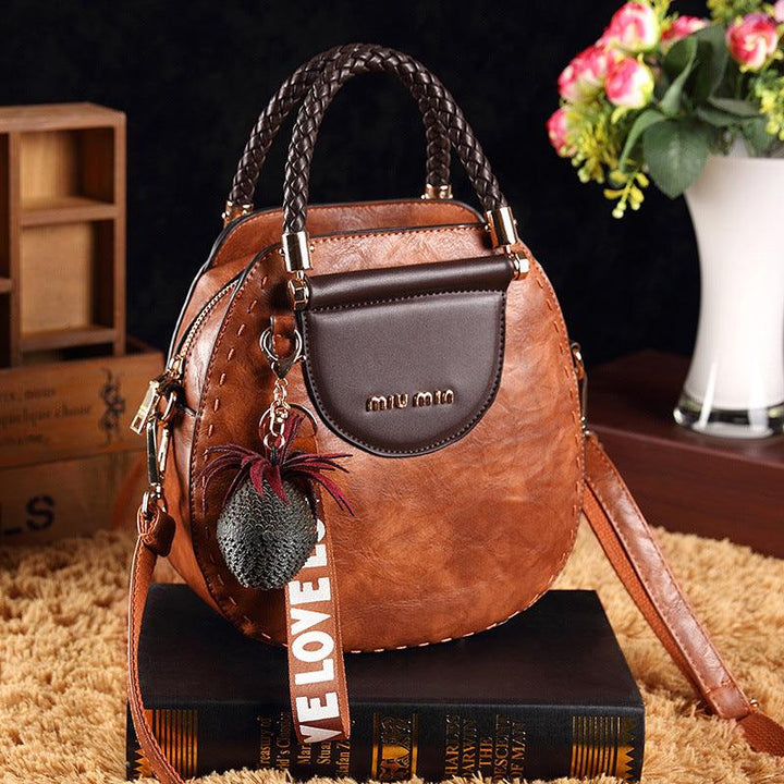 Fara | Shoulder bag made of leather