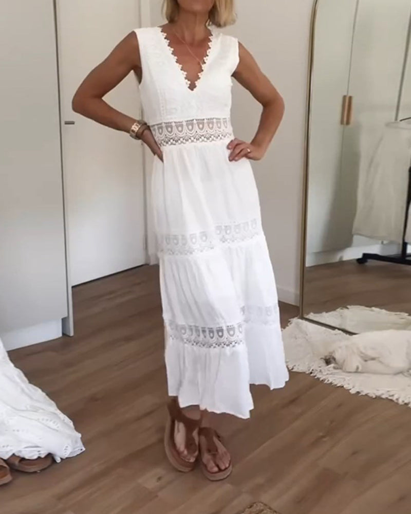 Bella | Flowing Lace Dress for Elegant Moments