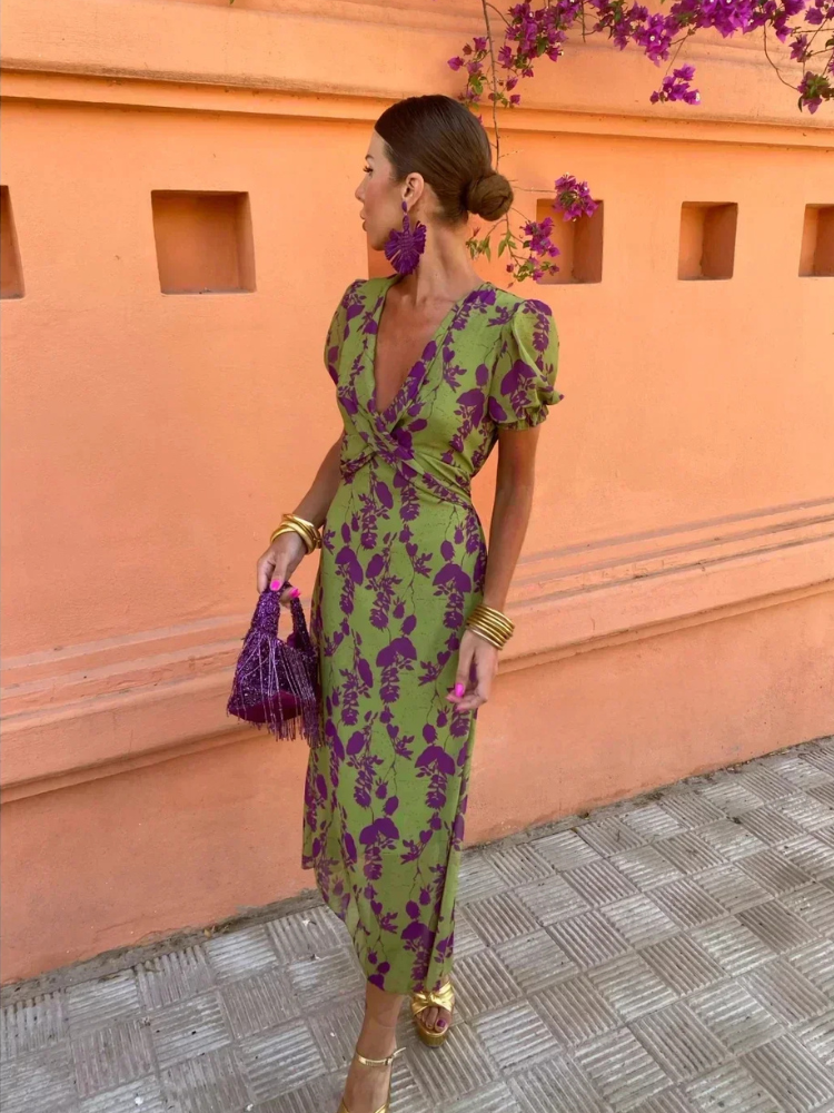 Robyn | Effortless Summer Dress with Feminine Flair