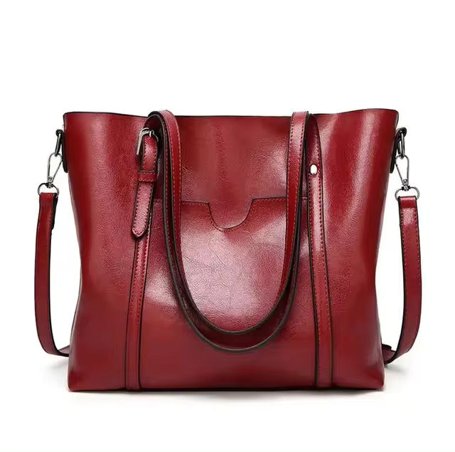 Louisa | Stylish leather bag for everyday and business use