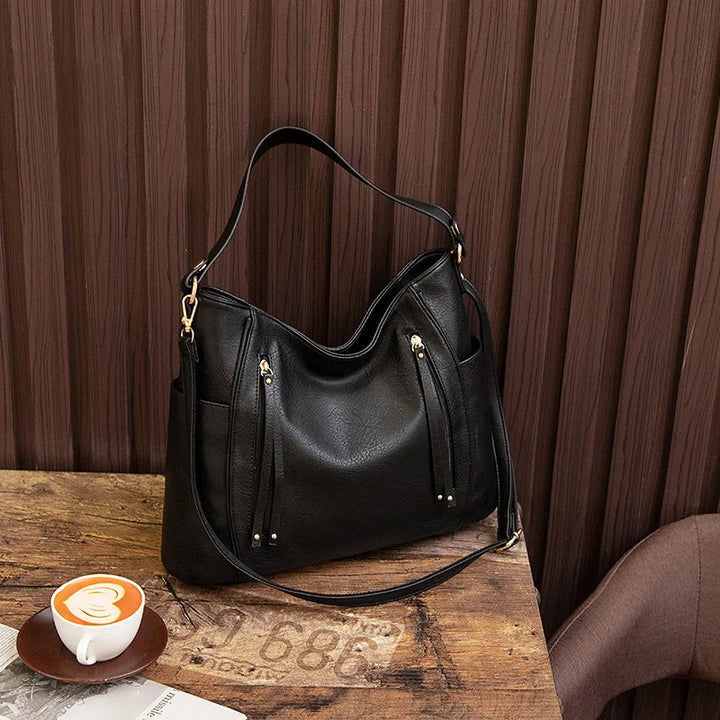 Blanche | Stylish handbag made of leather