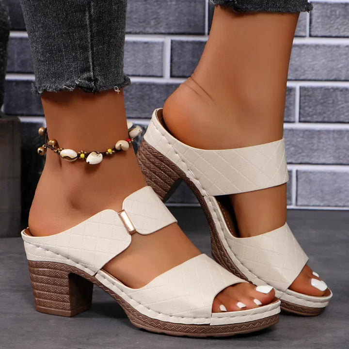 Beatrice | Effortlessly Elegant Block Heel Sandals