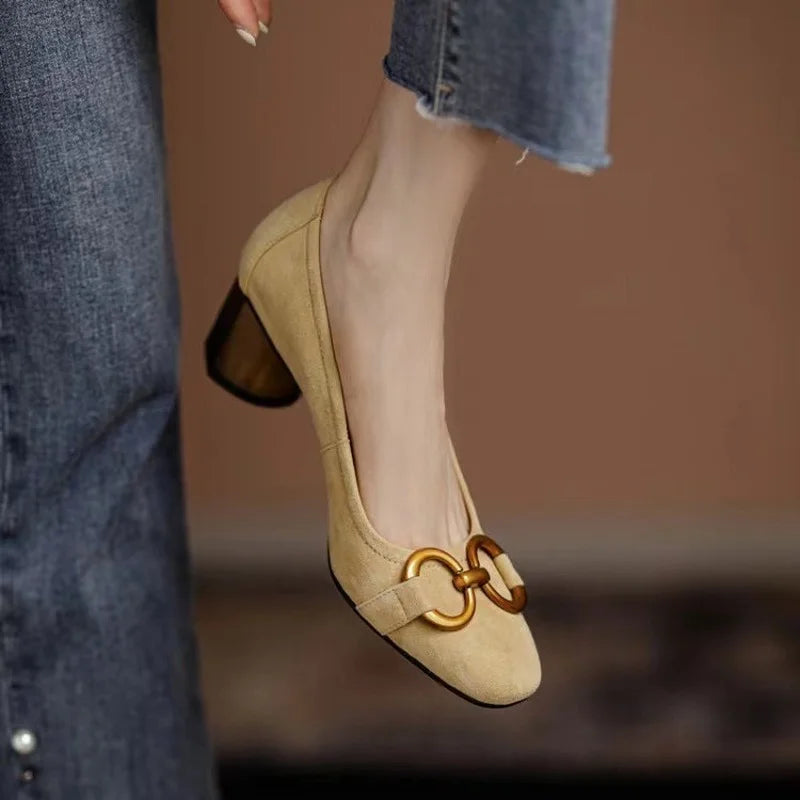 Mathilda | Embroidered Orthopedic Sandals with Everyday Elegance