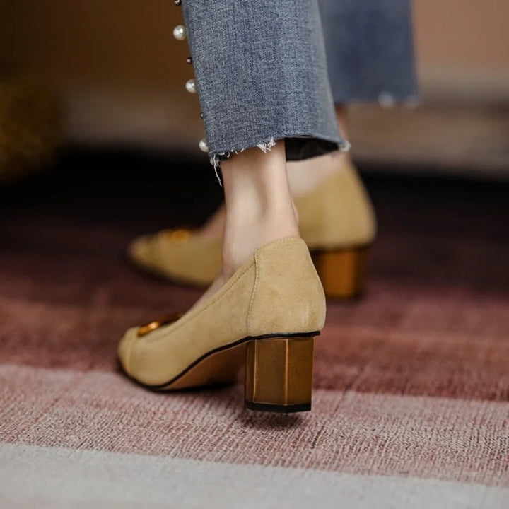 Mathilda | Embroidered Orthopedic Sandals with Everyday Elegance