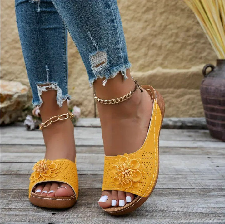 Flora | Floral Orthopedic Sandals with All-Day Comfort