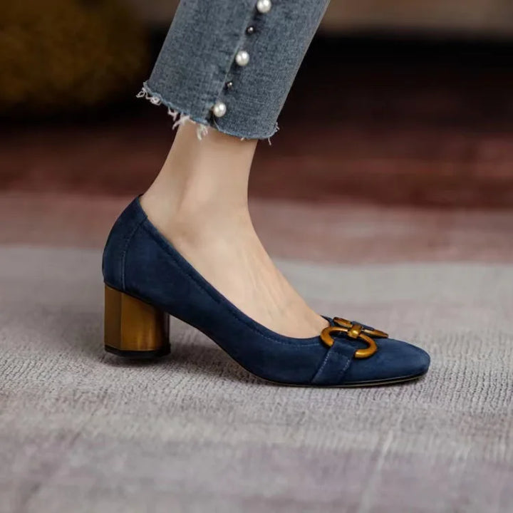 Mathilda | Embroidered Orthopedic Sandals with Everyday Elegance