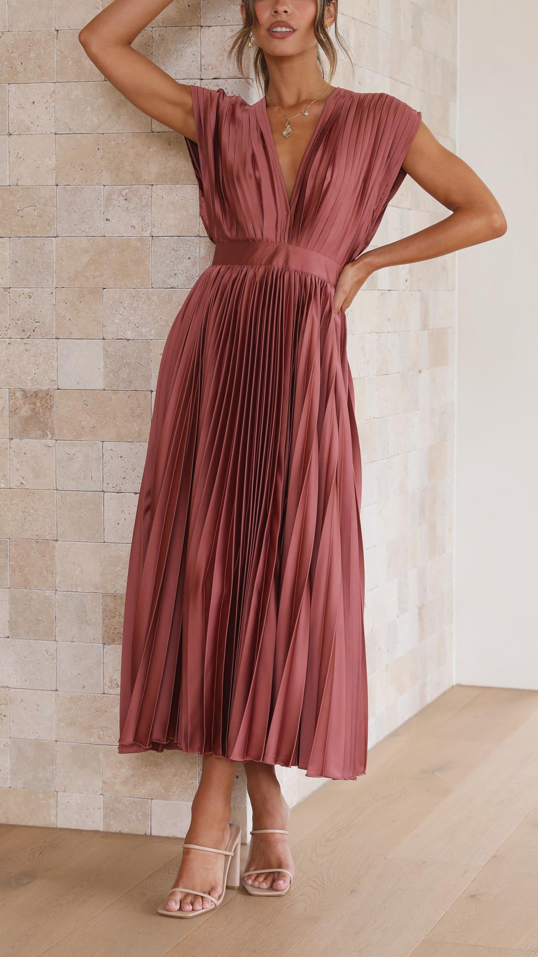 Alexis | Draped V-Neck Dress for Effortless Elegance