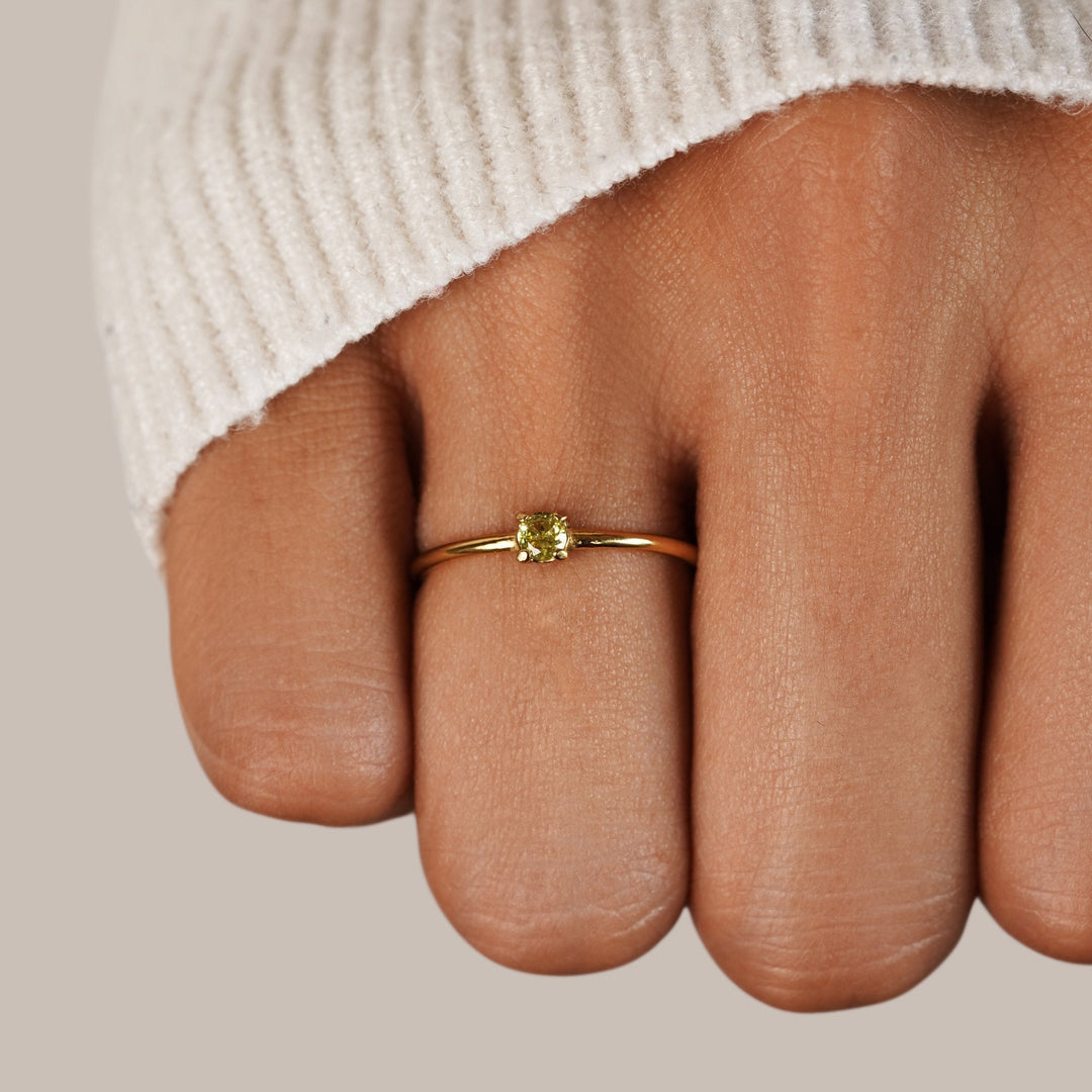 Julie | Birthstone Ring with a Personal Touch