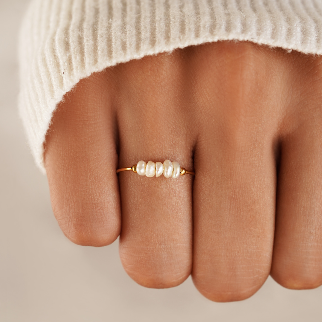 Grace | Freshwater Pearl Ring with Elegant Simplicity