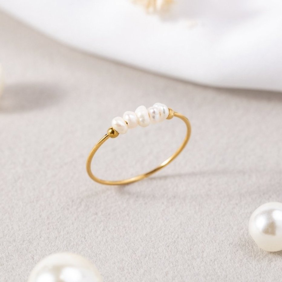 Grace | Freshwater Pearl Ring with Elegant Simplicity
