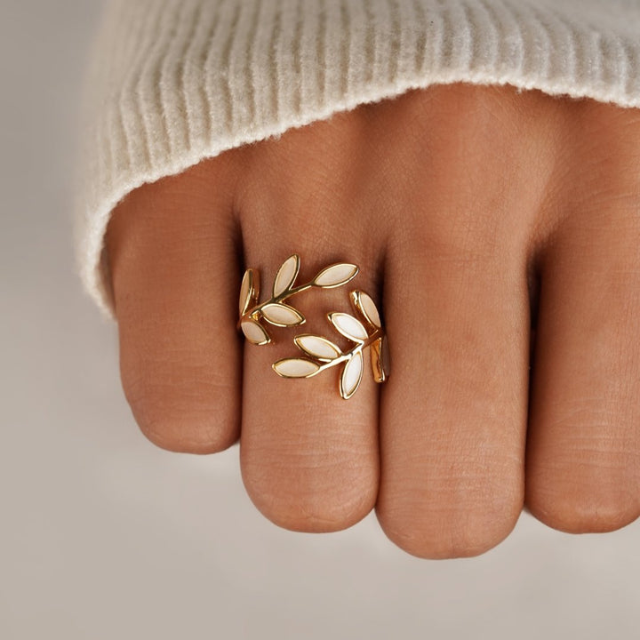 Serene | Elegant Ring for Effortless Sophistication