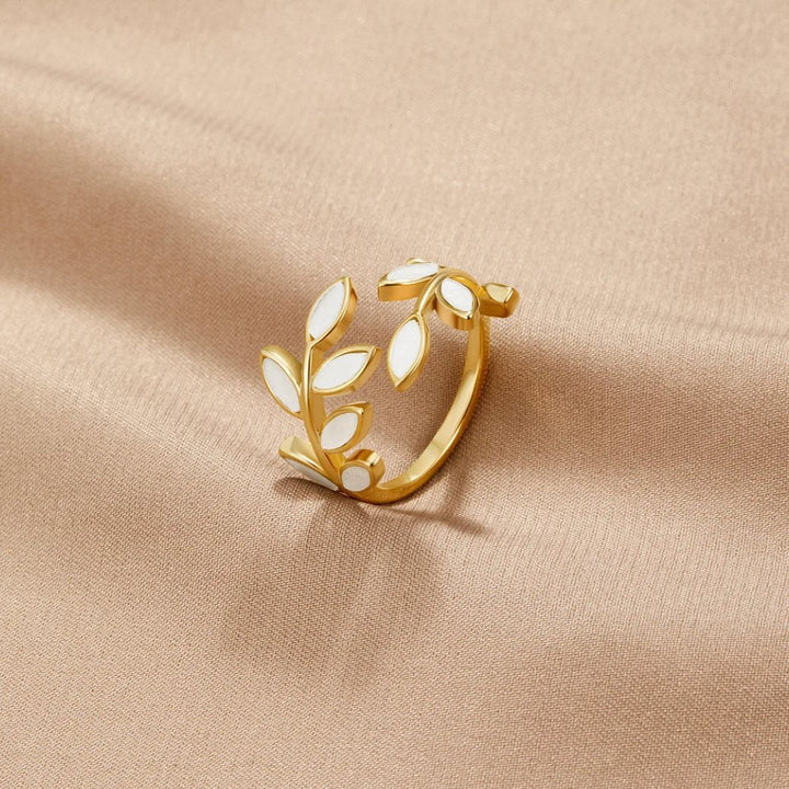 Serene | Elegant Ring for Effortless Sophistication