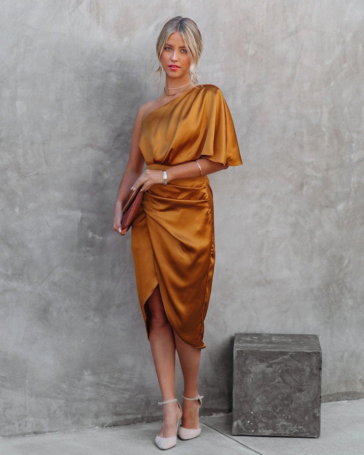 Poppy | Elegant Satin Robe for Effortless Grace