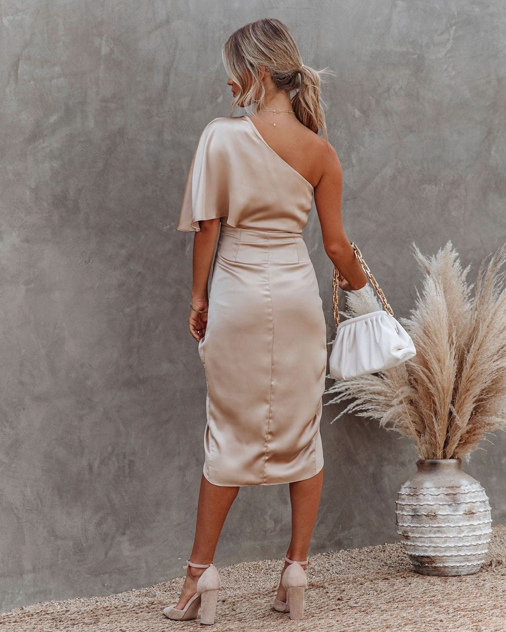 Poppy | Elegant Satin Robe for Effortless Grace