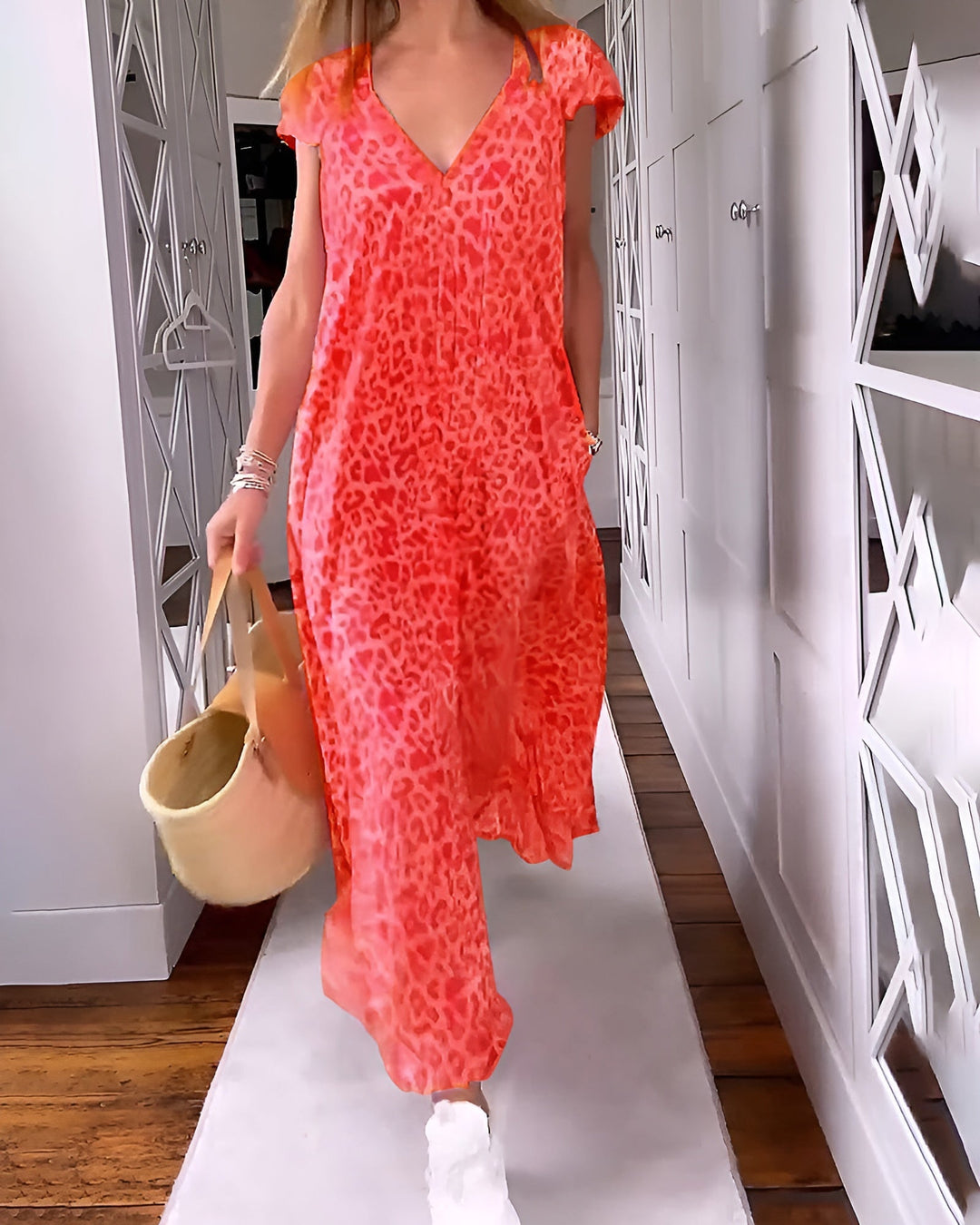 Véronique | Leopard Print Dress with Chic Comfort