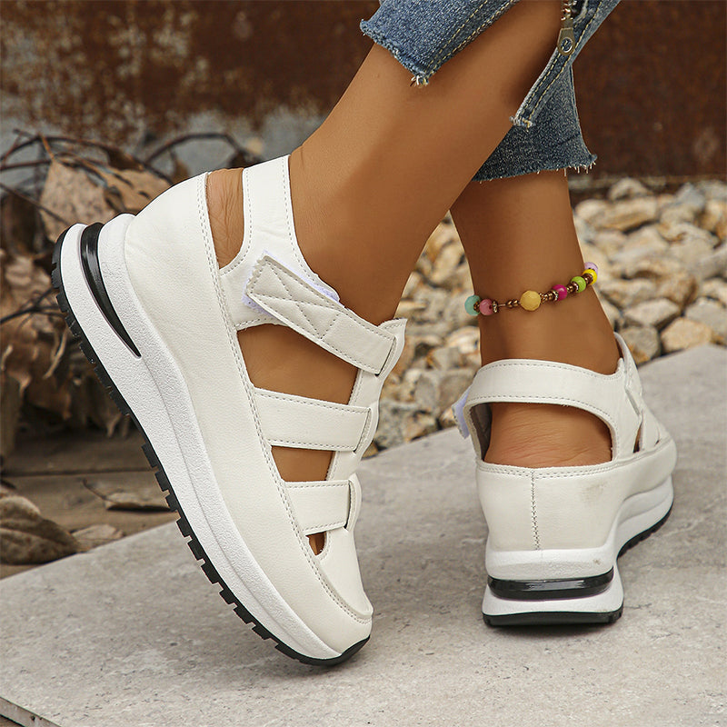 Lara | Cushioned Sandals with Adjustable Fit