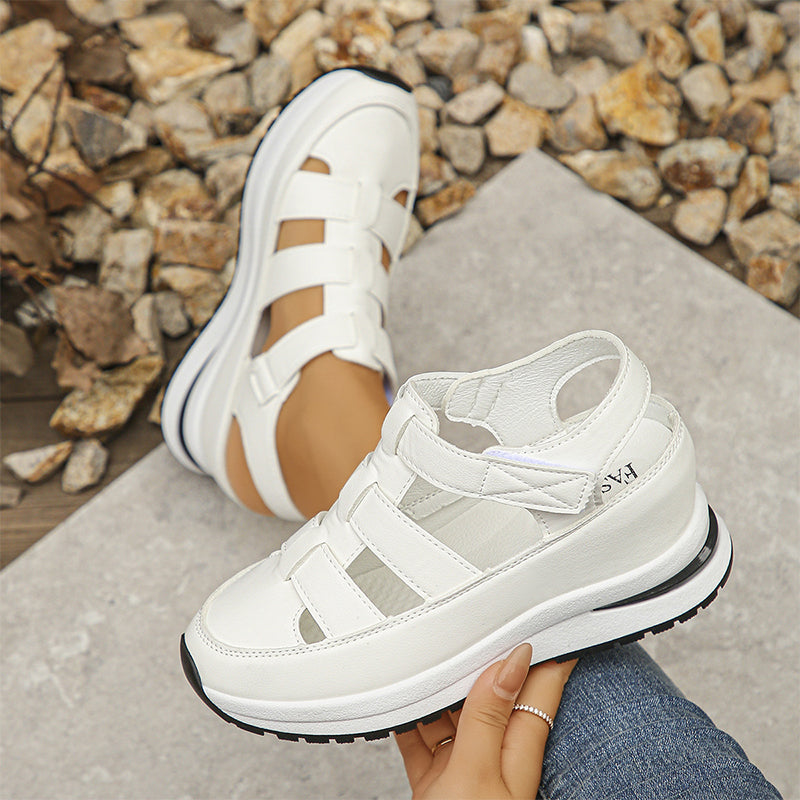 Lara | Cushioned Sandals with Adjustable Fit